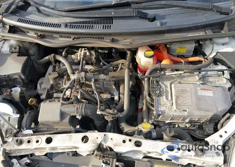 2012 Toyota Prius C Three из США, поврежденный, VIN JTDKDTB33C1015404